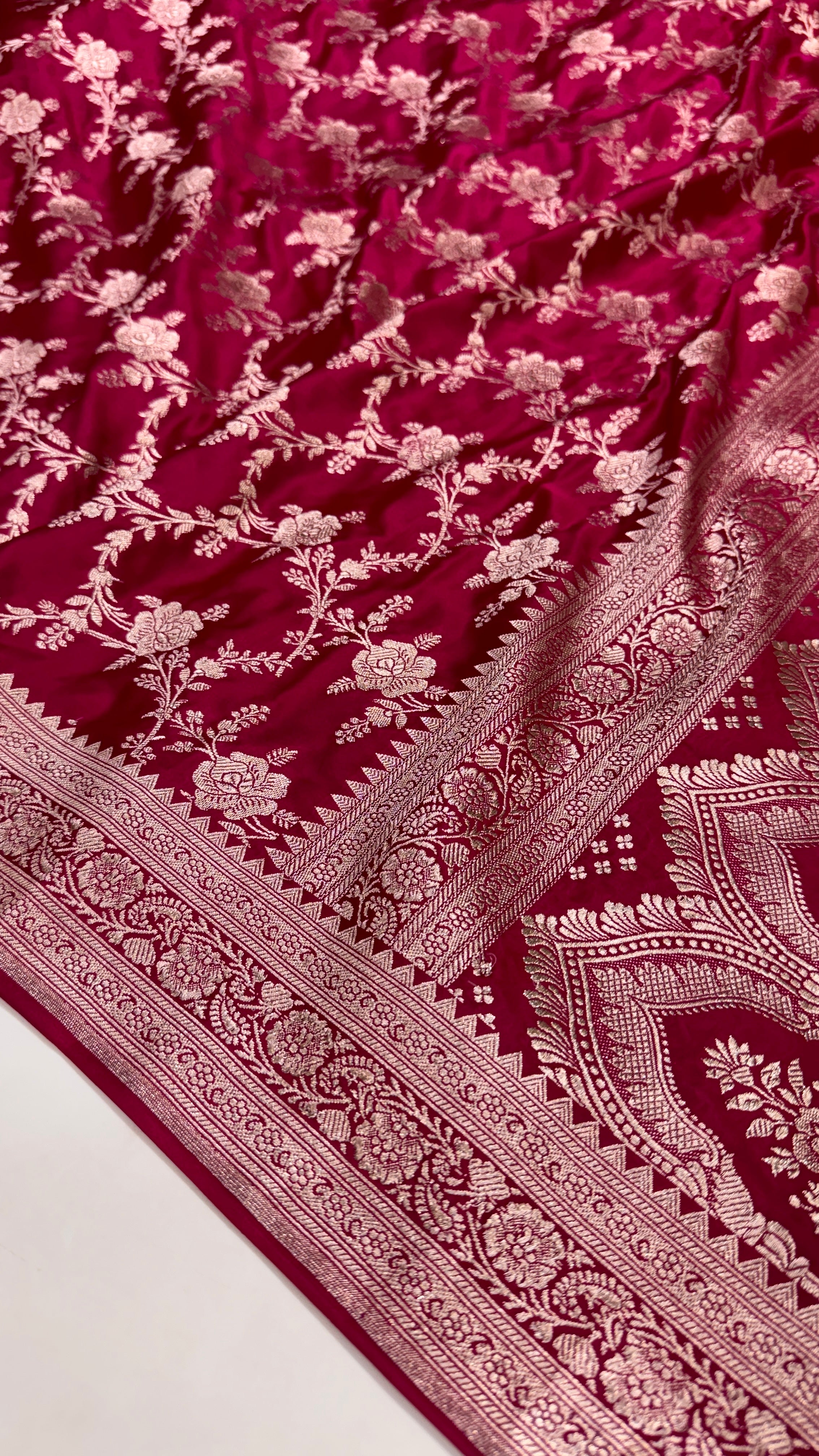 banarasi-6960afd37e