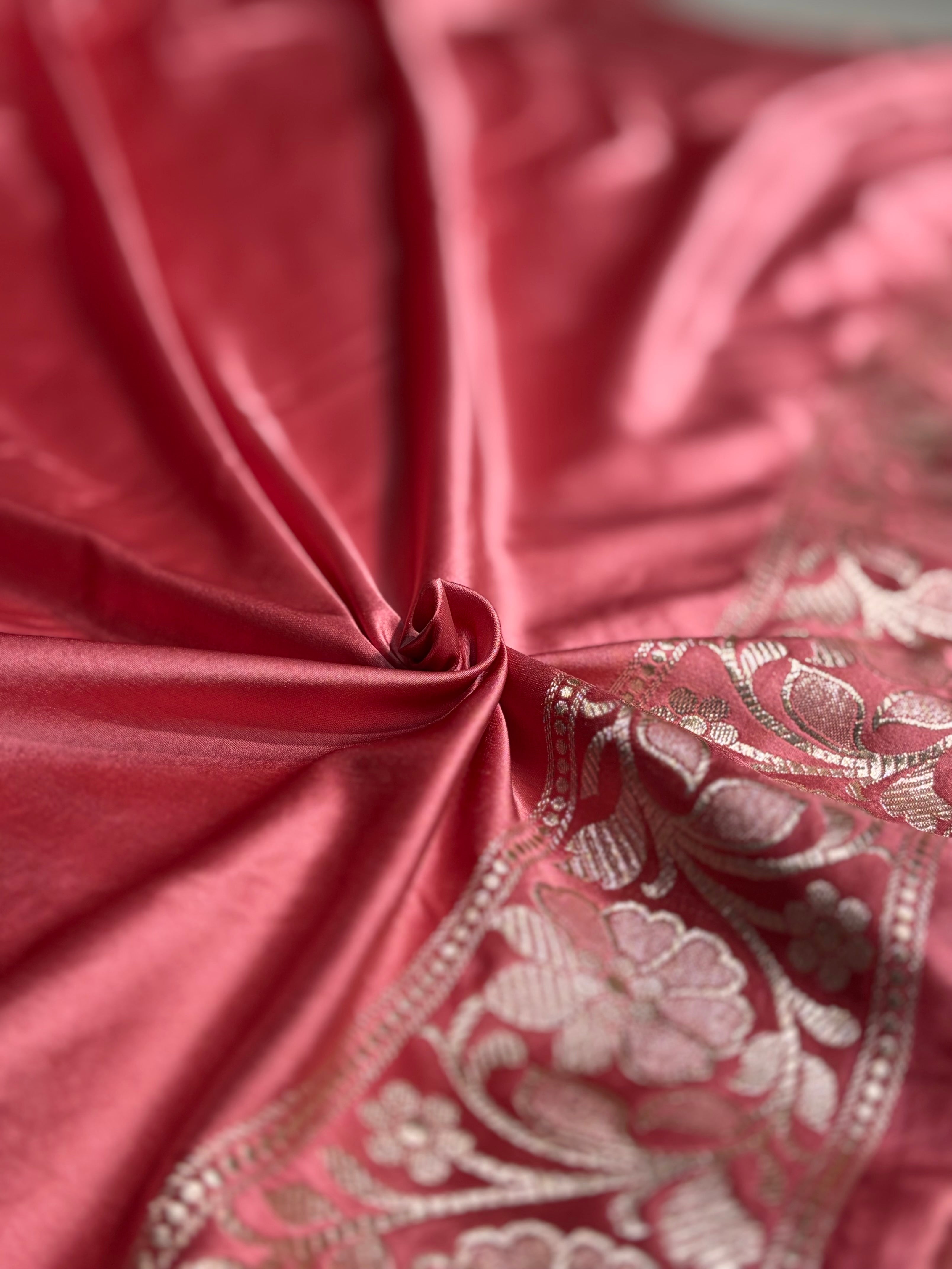 banarasi-69d346bab7