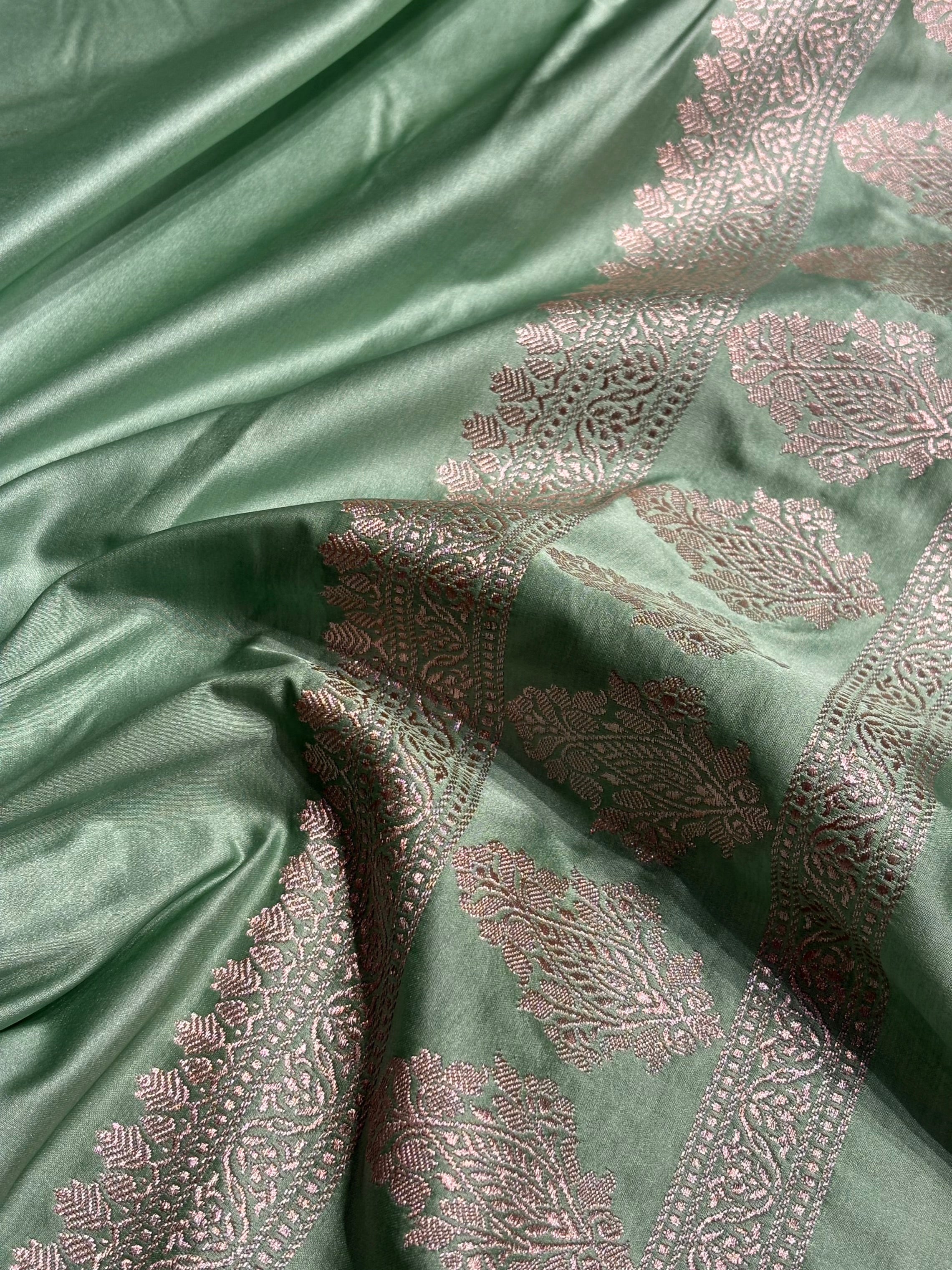 banarasi-3287f2fc2f