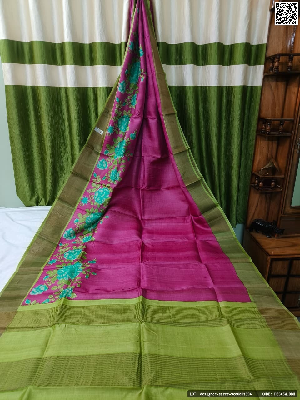 designer-saree-9ca0a0f894