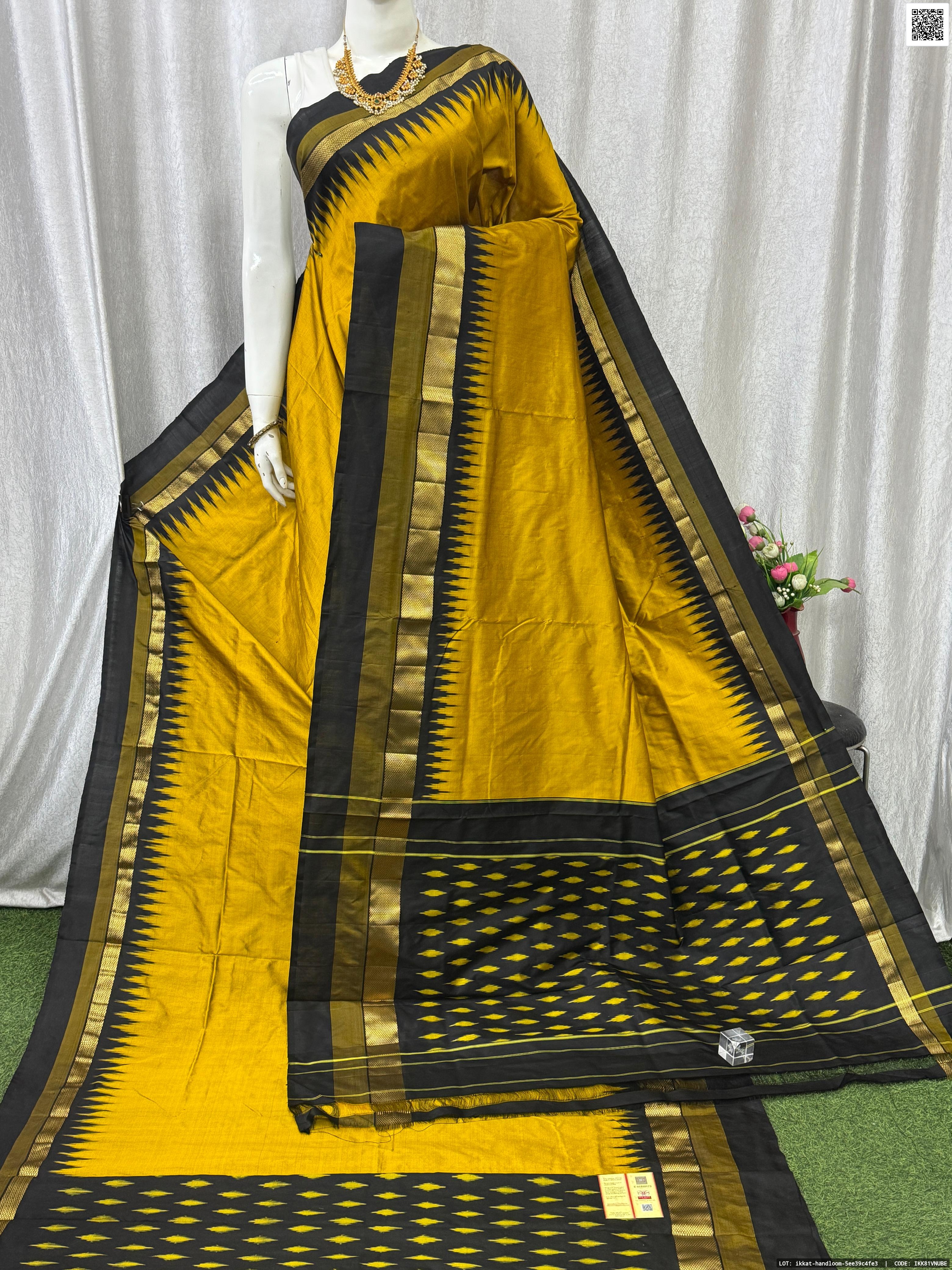 Ikkat Handloom