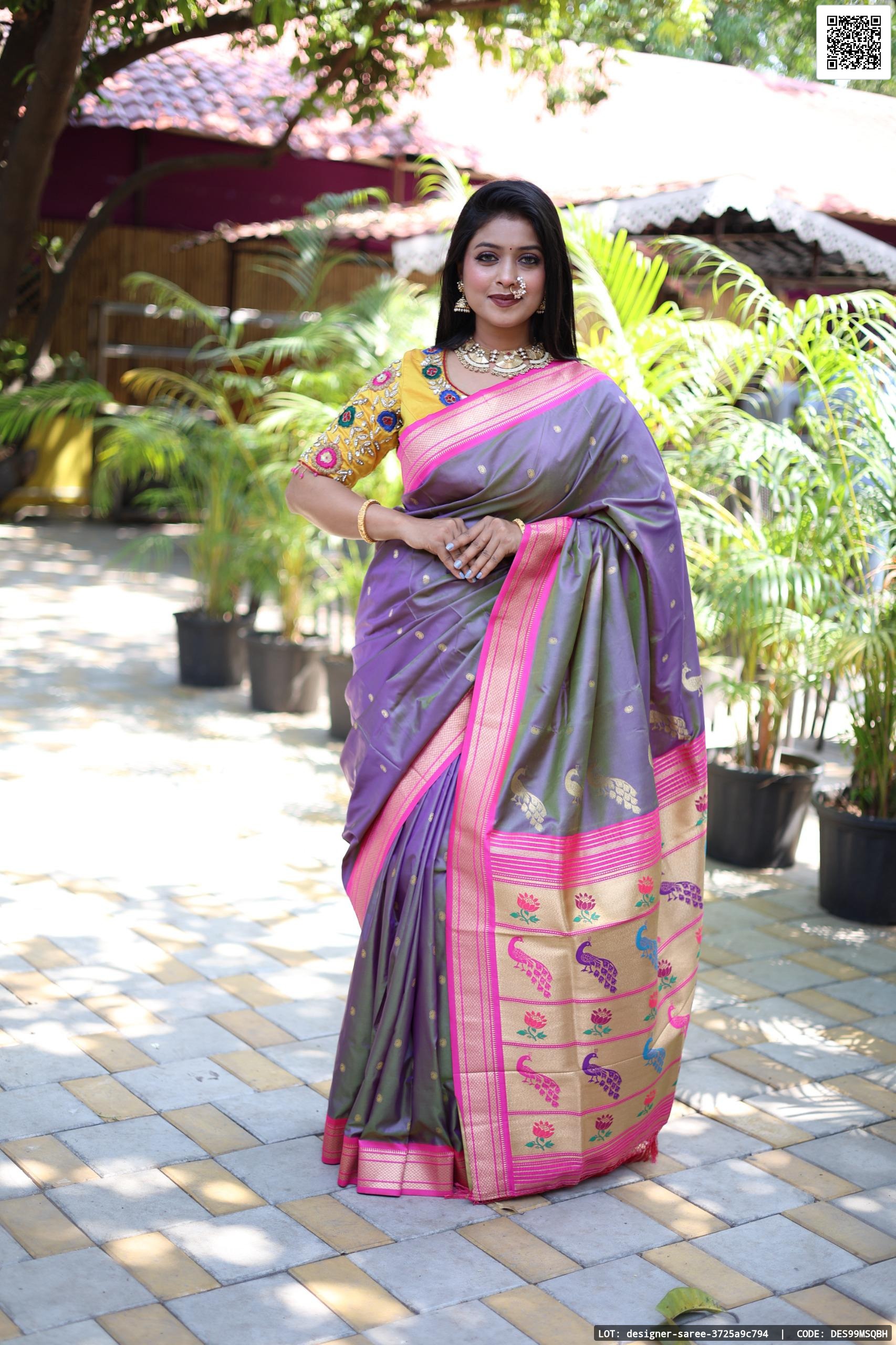 designer-saree-3725a9c794