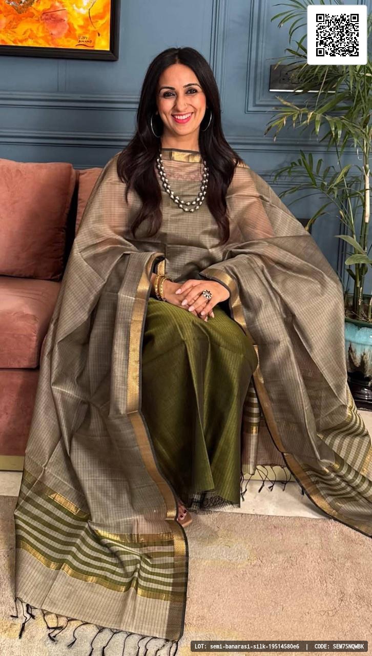semi-banarasi-silk-19514580e6
