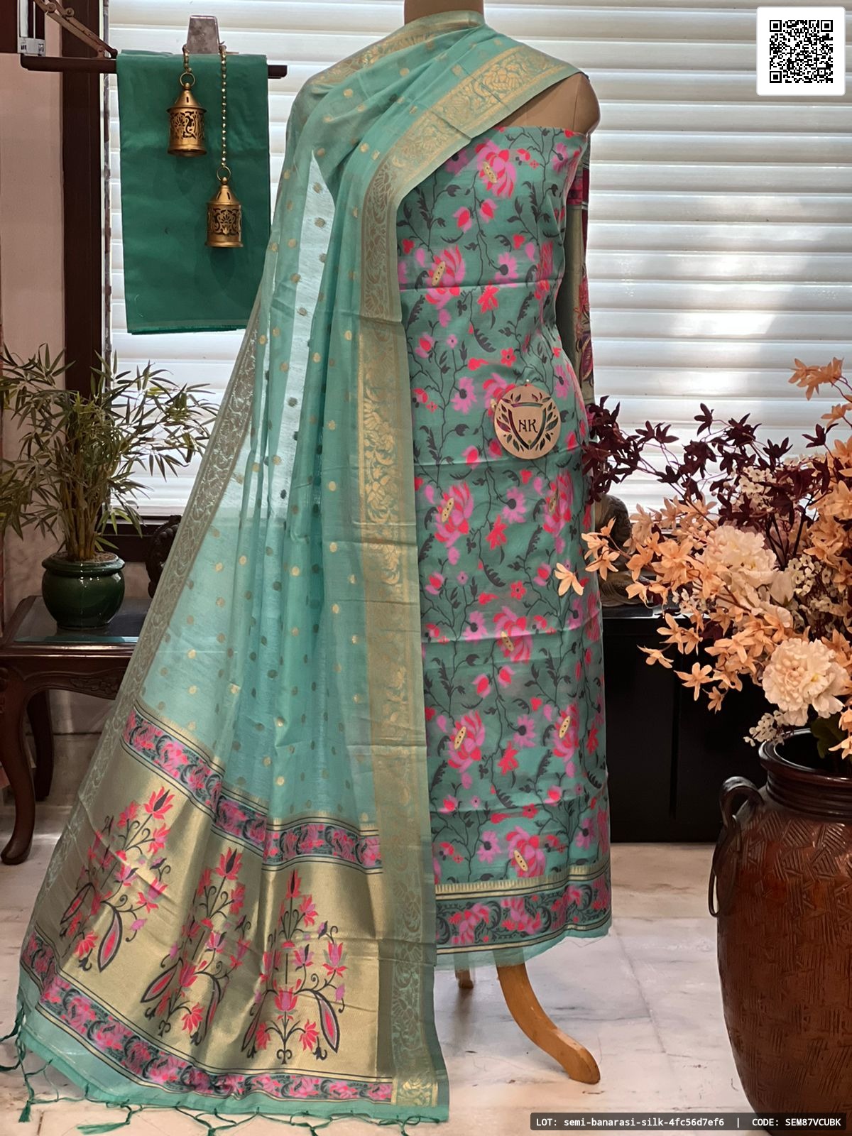 semi-banarasi-silk-4fc56d7ef6