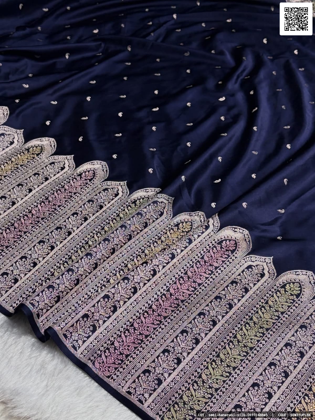 semi-banarasi-silk-0697c4bbe5
