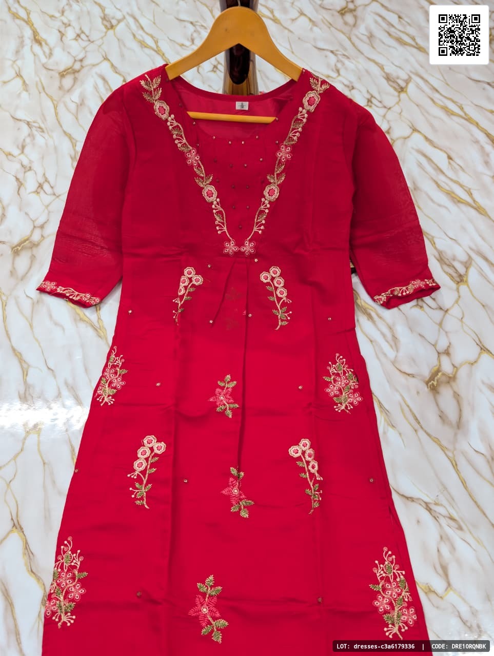 dresses-c3a6179336