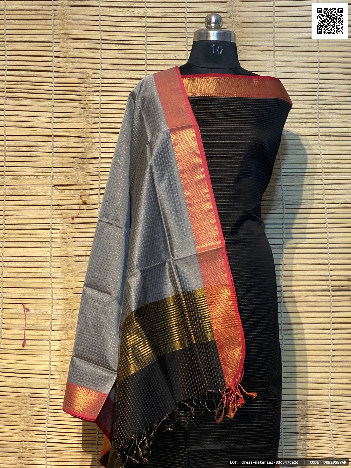 Maheshwari handloom traditional silk cotton top and dupatta set featuring beautiful all-over zari checks with a solid handwoven heavy zari weaving border. A perfect choice for festive occasions and traditional gatherings.