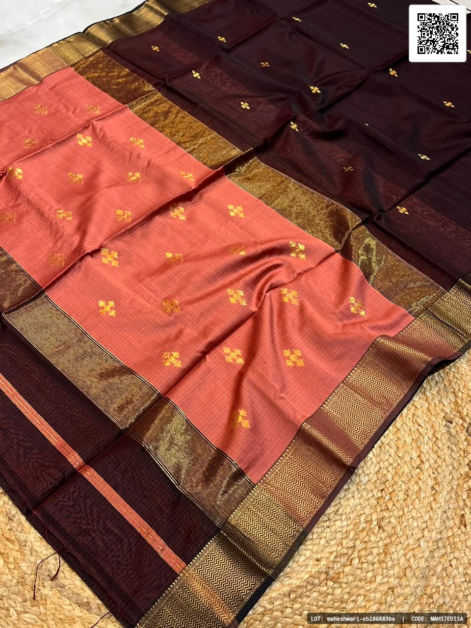 Traditional pure Maheshwari handwoven saree featuring cross buta design. Crafted from full tissue, this saree measures 5.5 meters in length and comes with a blouse piece of 0.80 meters. Dry clean is recommended for care.