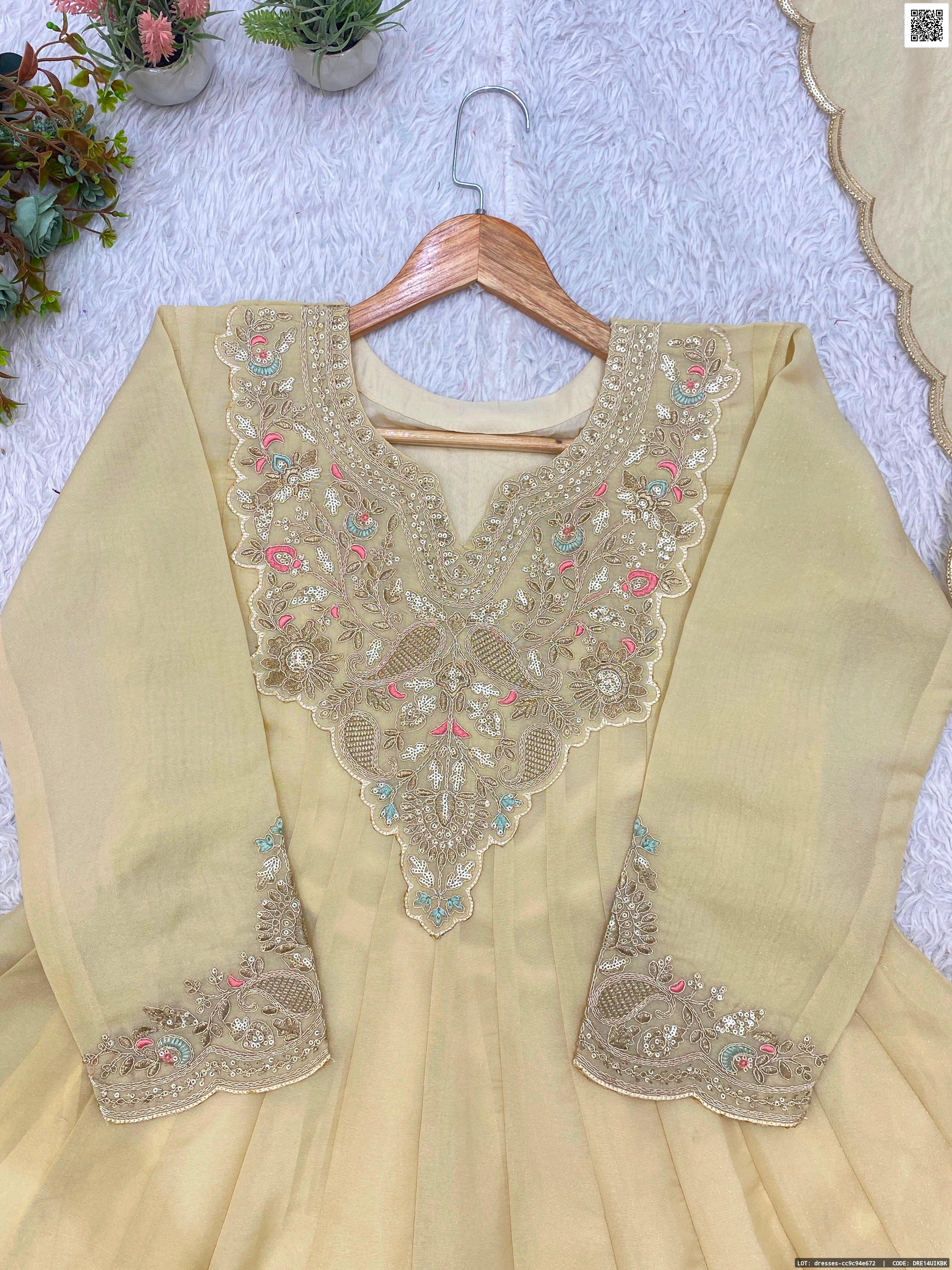 dresses-cc9c94e672